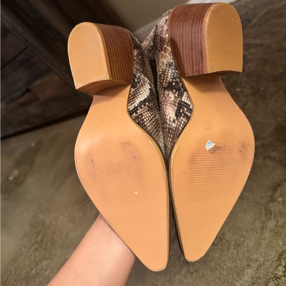 Booties - Picture 4 of 4